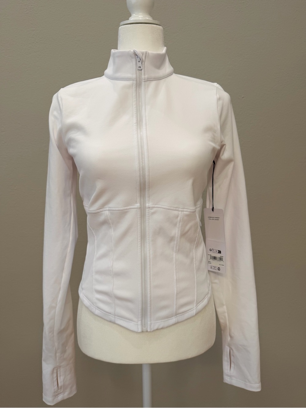 ALO Yoga Airbrush Corset Full Zip Jacket White Size M NWT Sculpting Thumbholes